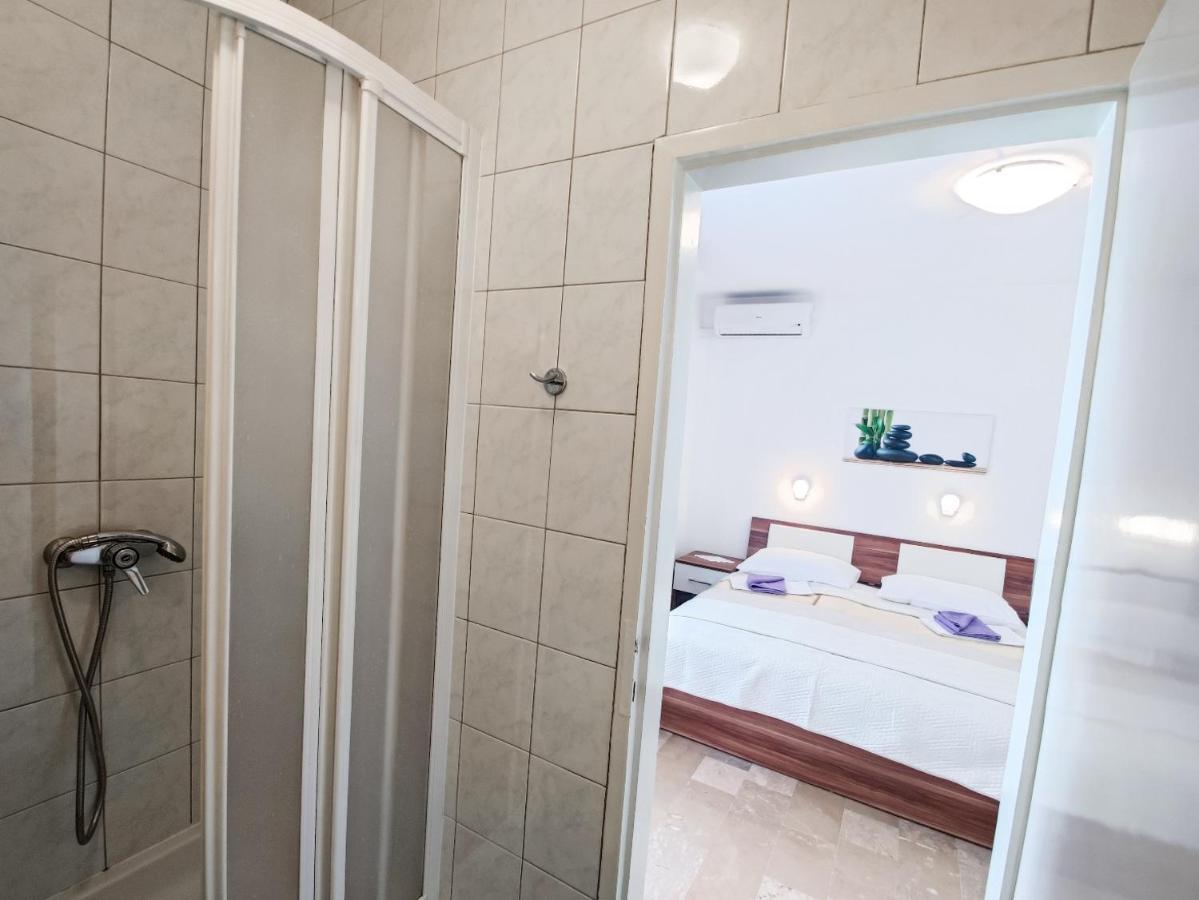 B&B Villa Ivona Baška Voda エクステリア 写真